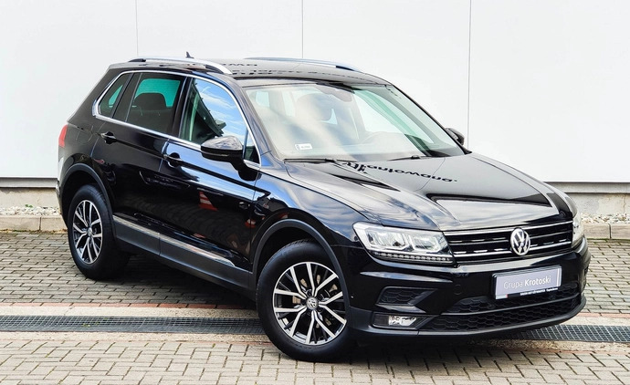 Volkswagen Tiguan cena 79900 przebieg: 51885, rok produkcji 2019 z Częstochowa małe 254